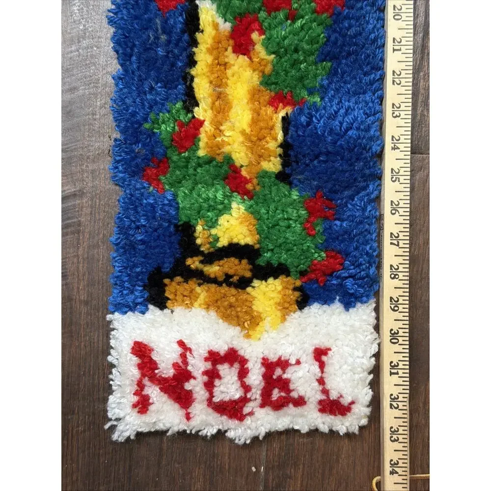Vtg Latch Hook Rug Completed Noel Wall Hanging‎ Christmas Holiday Candle 9x32